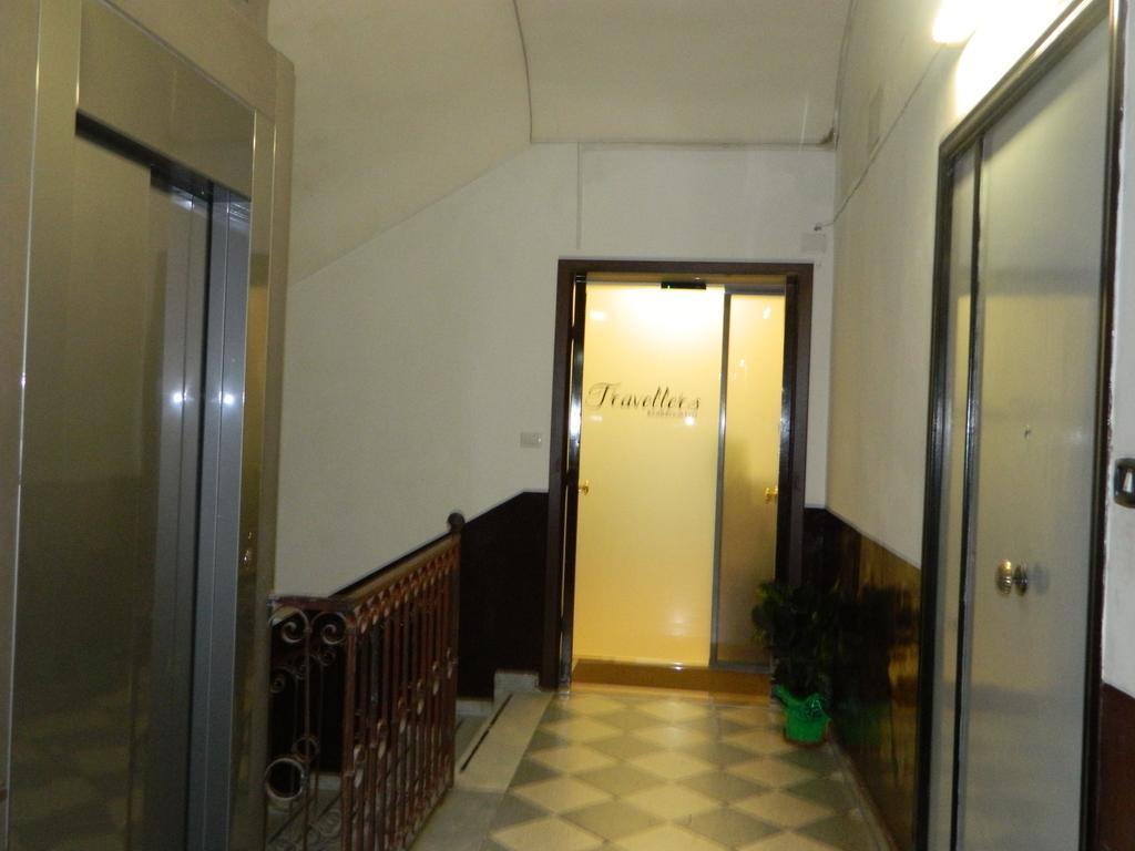 Travellers Bed & Breakfast Napoli